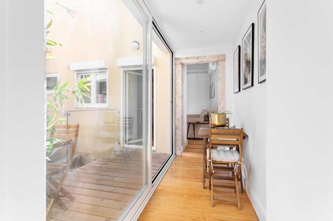 Joivy Principe Real 2Br Apt With Terrace Nearby Botanical Garden Of Lisbon Bagian luar foto