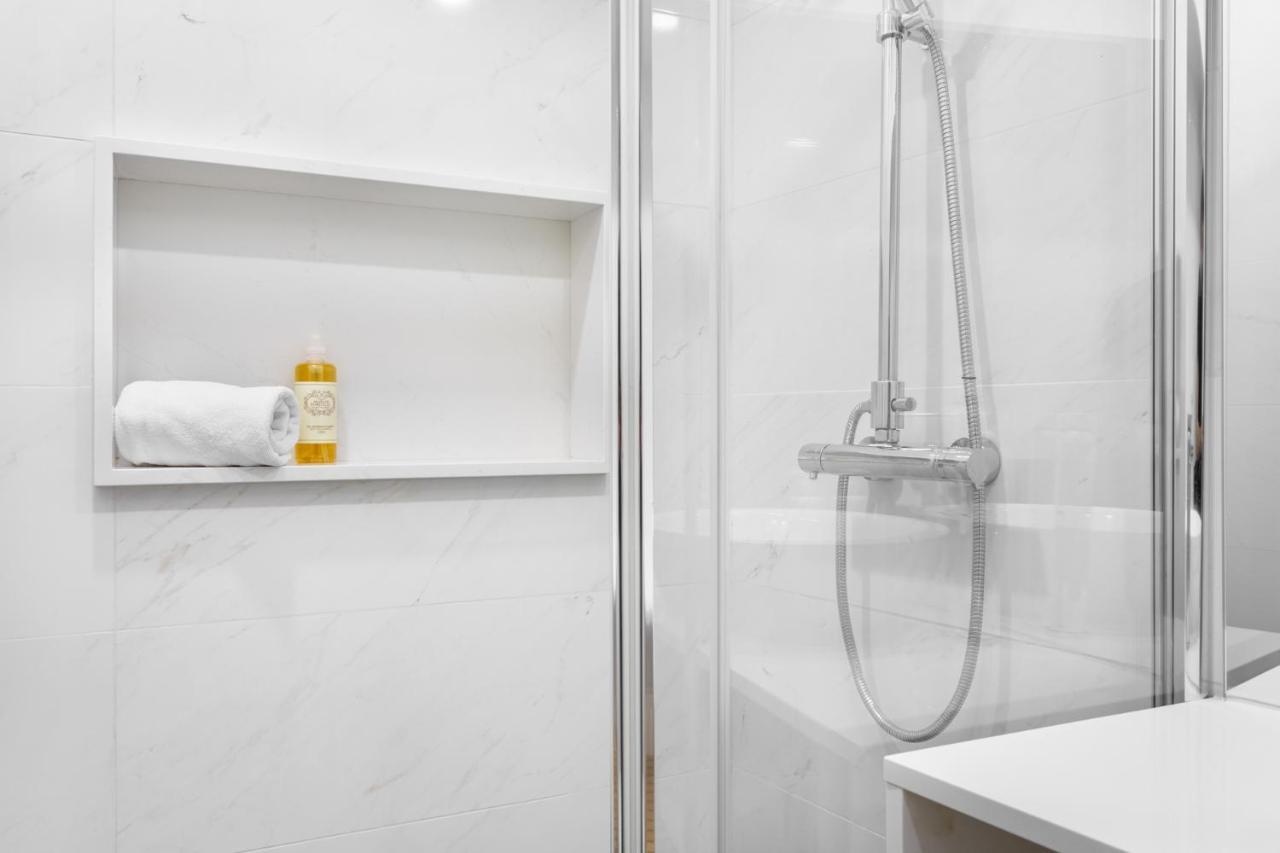 Joivy Principe Real 2Br Apt With Terrace Nearby Botanical Garden Of Lisbon Bagian luar foto