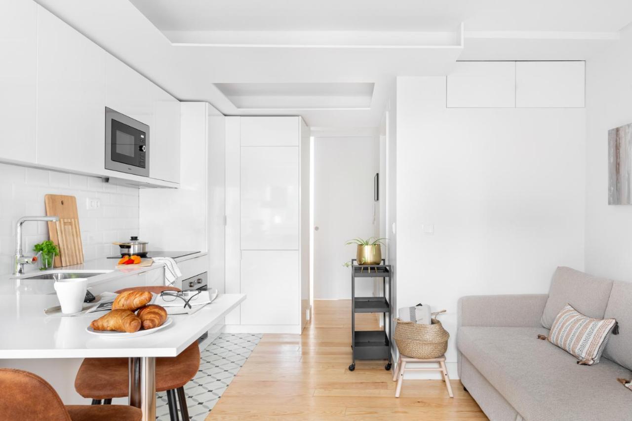 Joivy Principe Real 2Br Apt With Terrace Nearby Botanical Garden Of Lisbon Bagian luar foto