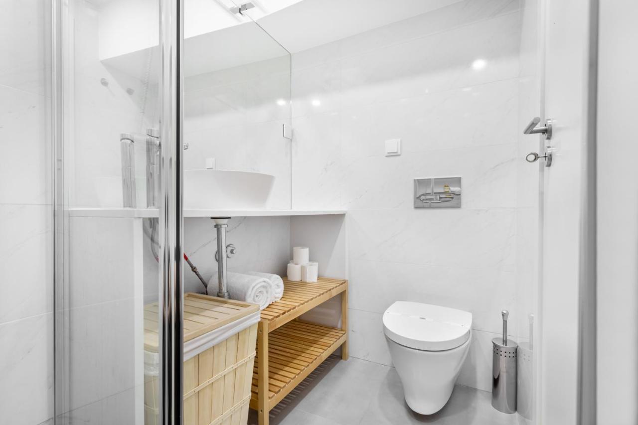 Joivy Principe Real 2Br Apt With Terrace Nearby Botanical Garden Of Lisbon Bagian luar foto